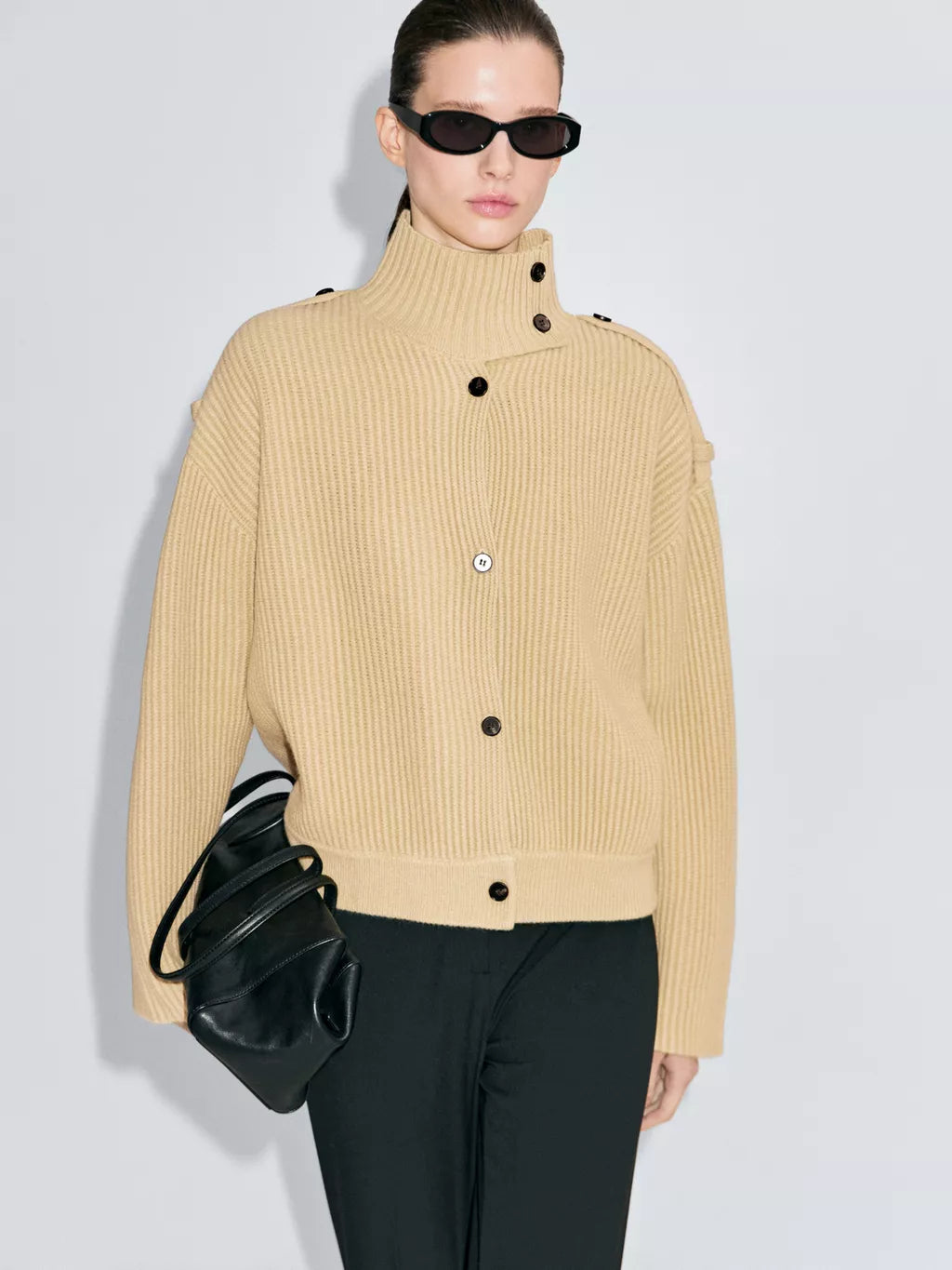 Meravant Aurea Ribbed Top