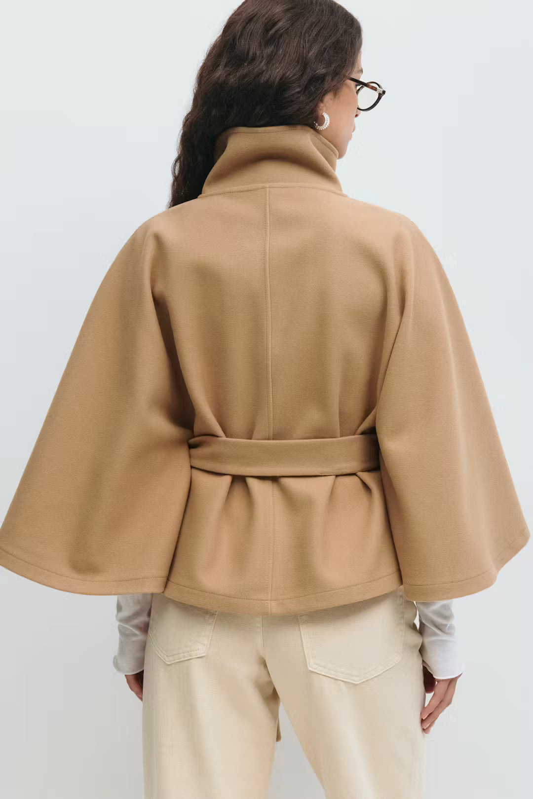 Meravant Amberfall Cape