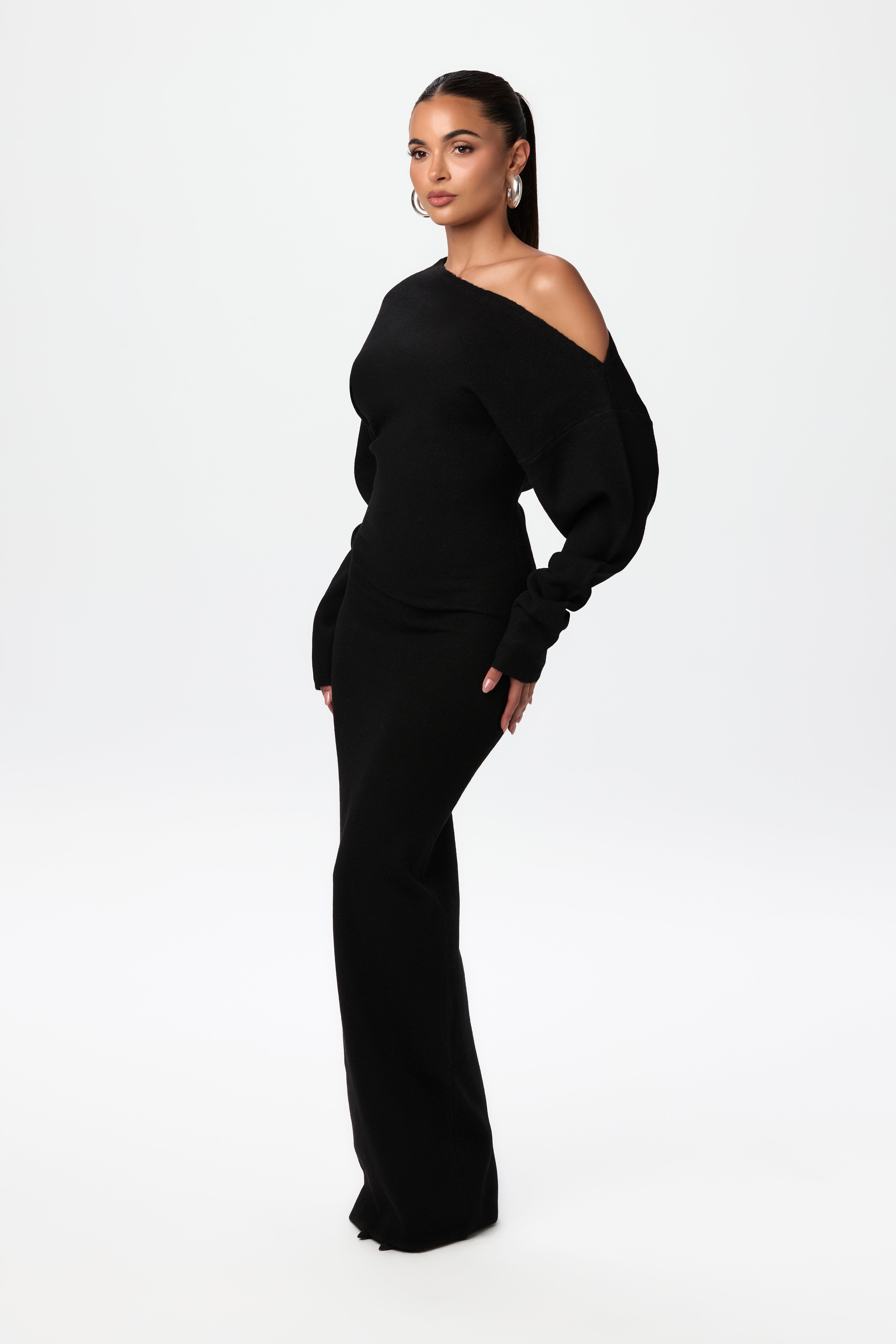Meravant Serene Off Shoulder