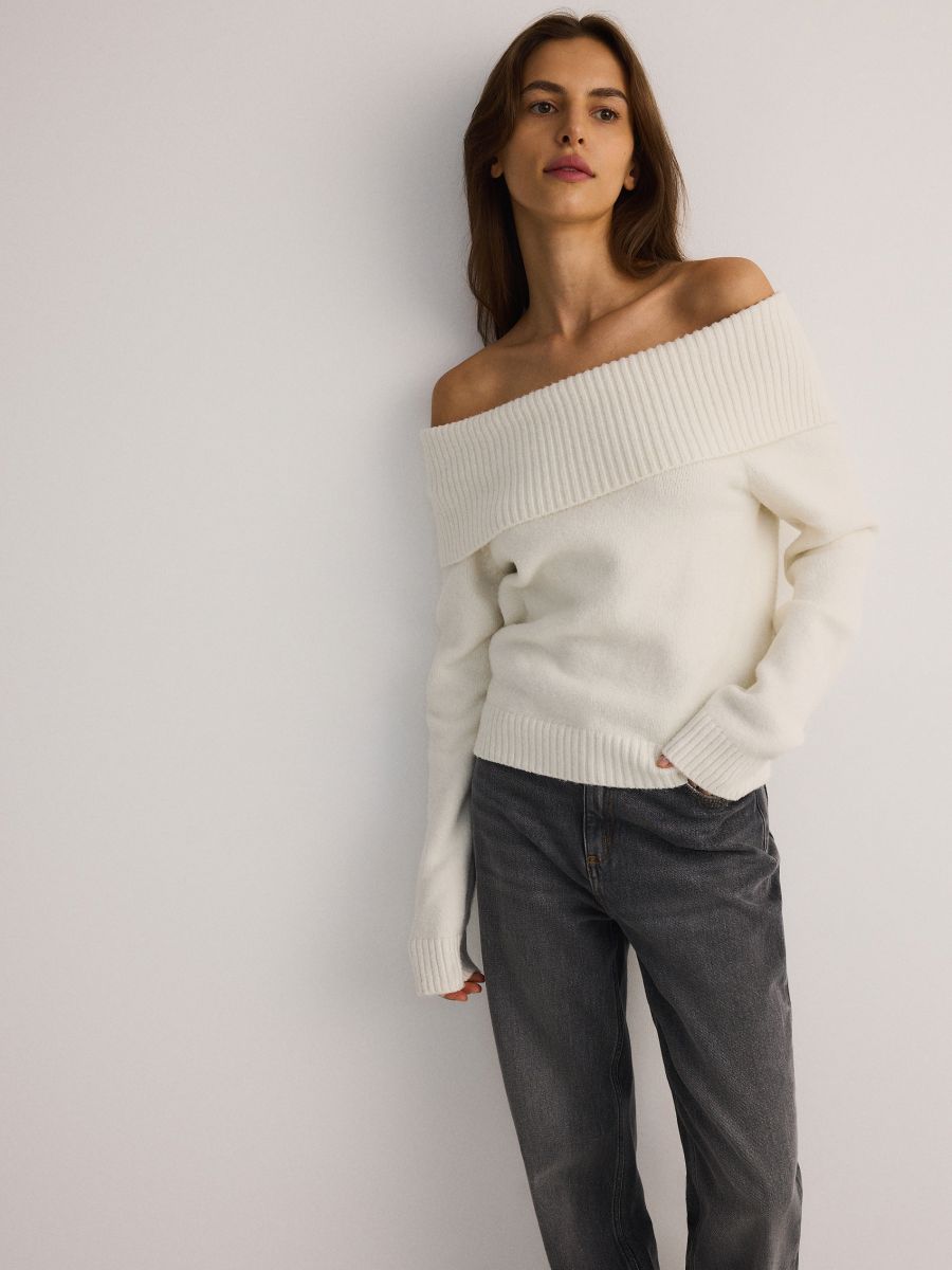 Meravant Off Shoulder Sweater