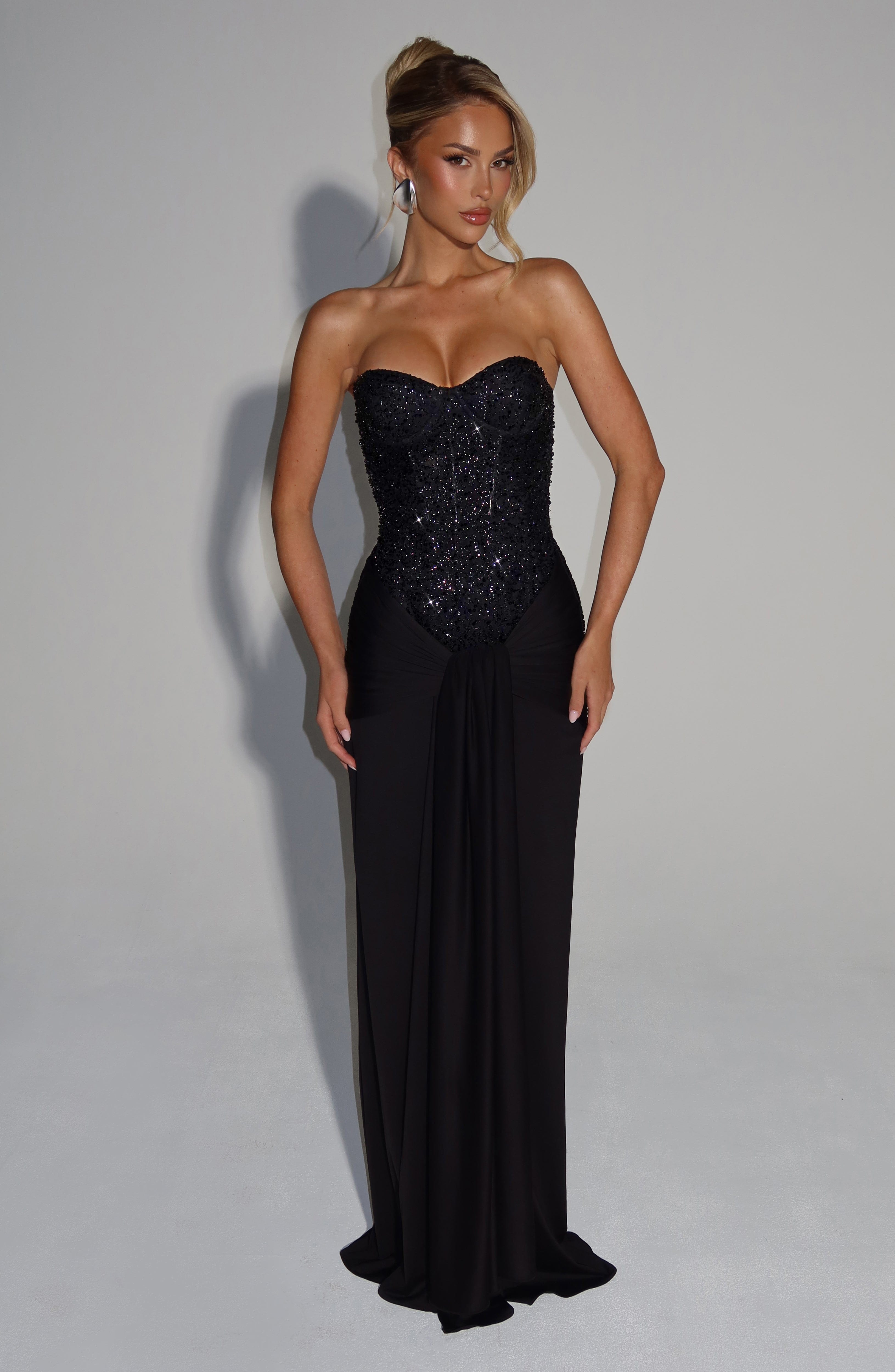 Meravant Midnight Allure Dress