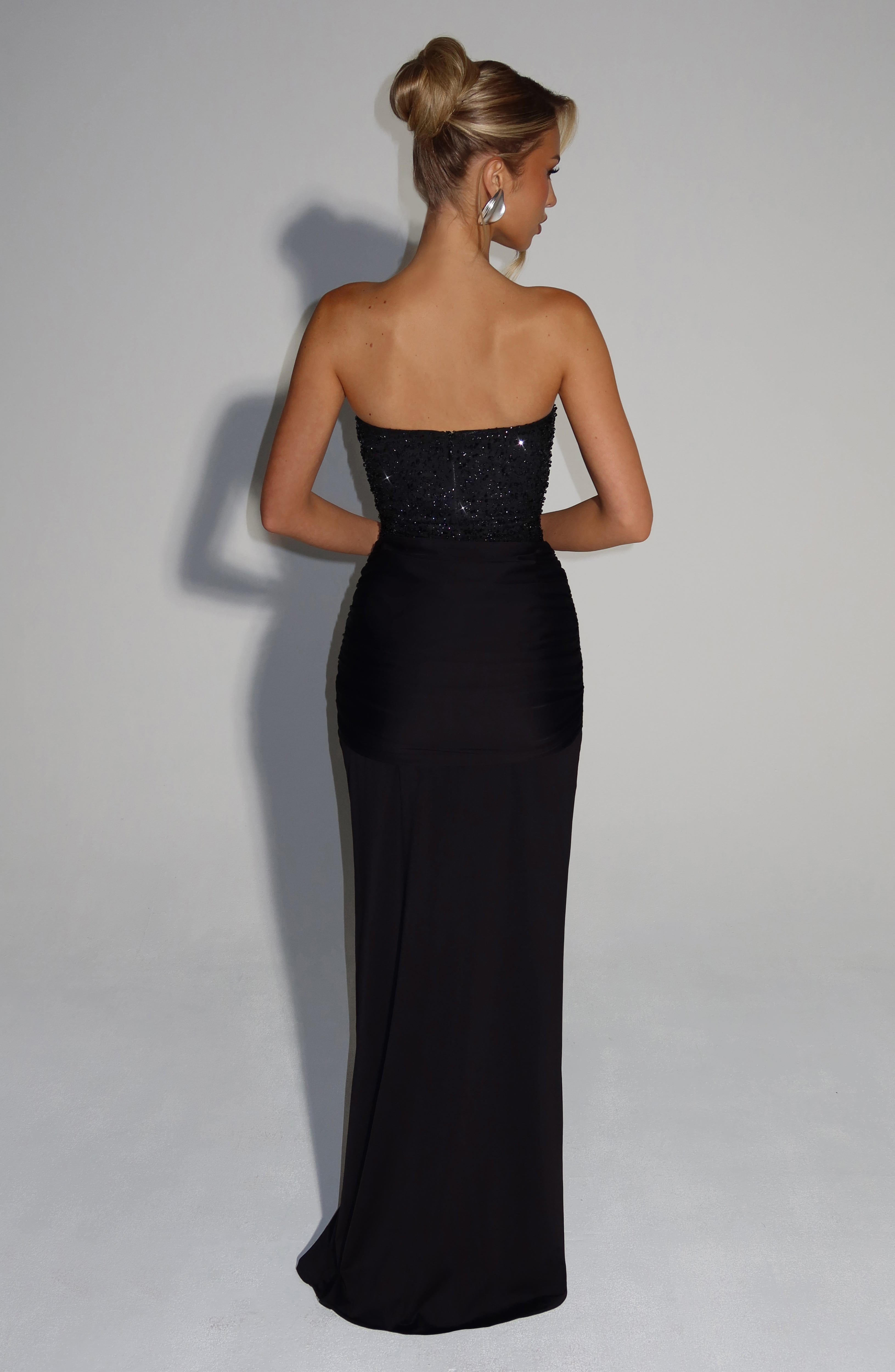 Meravant Midnight Allure Dress