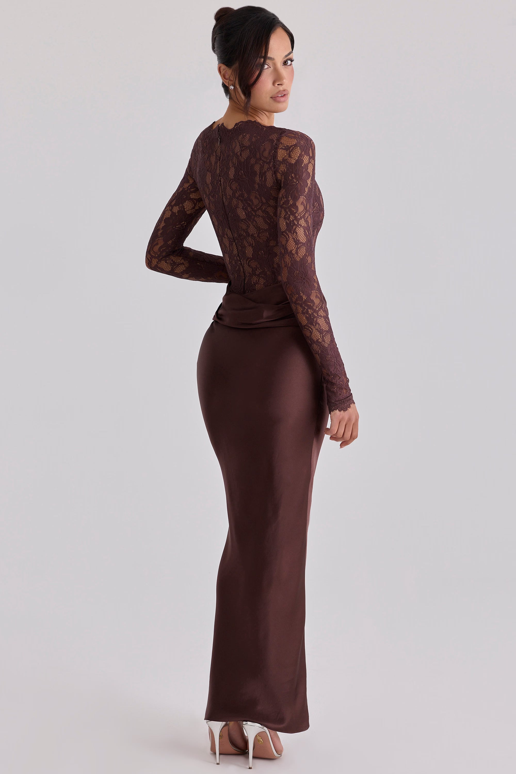 Vespera Lace Maxi