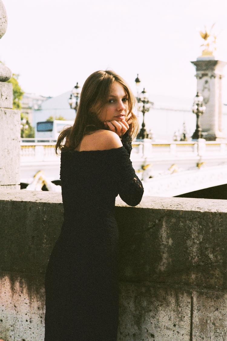 Meravant Isola Midi Dress