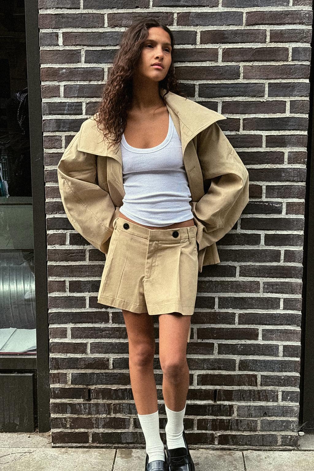 Contour Belted Trench
