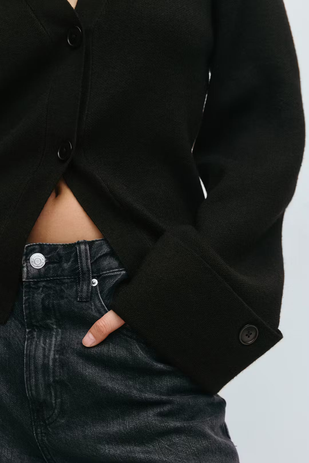 Meravant Knit Sculpt Cardigan