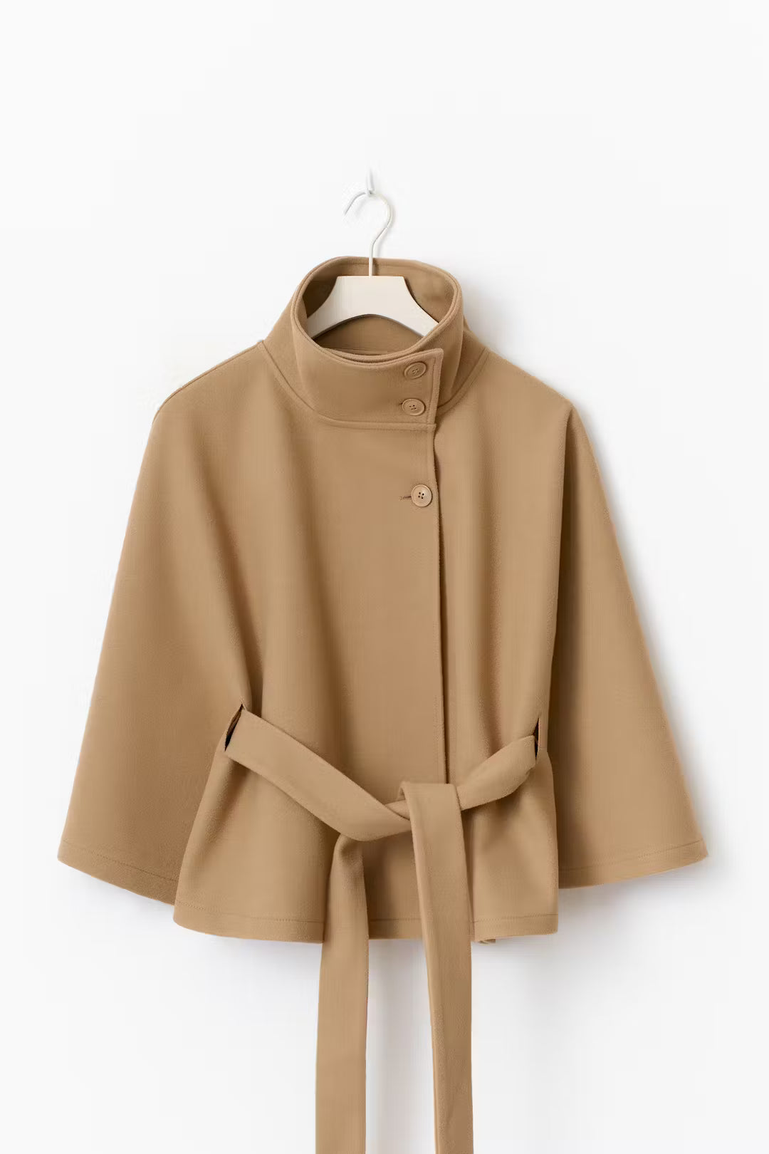 Meravant Amberfall Cape