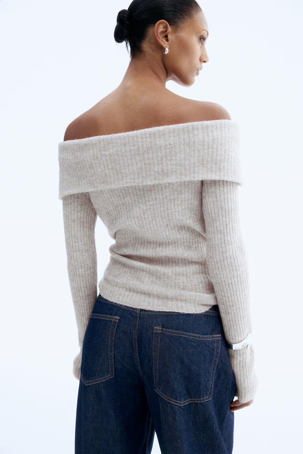 Meravant Ribbed Shoulder Top