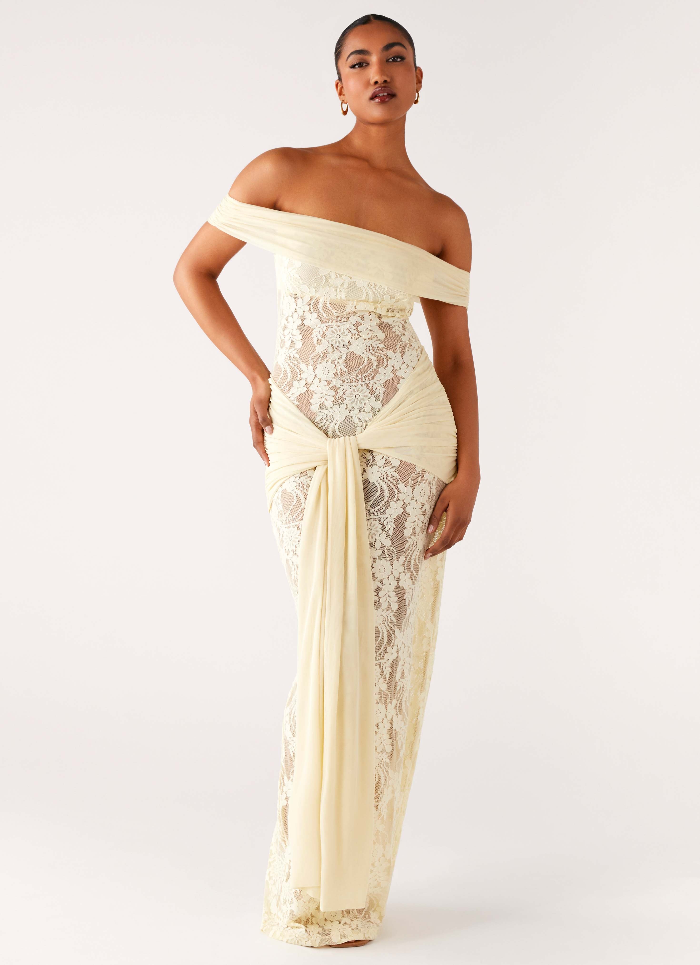 Meravant Black Maxi Twist