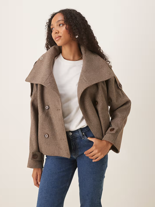 Meravant Button Peacoat